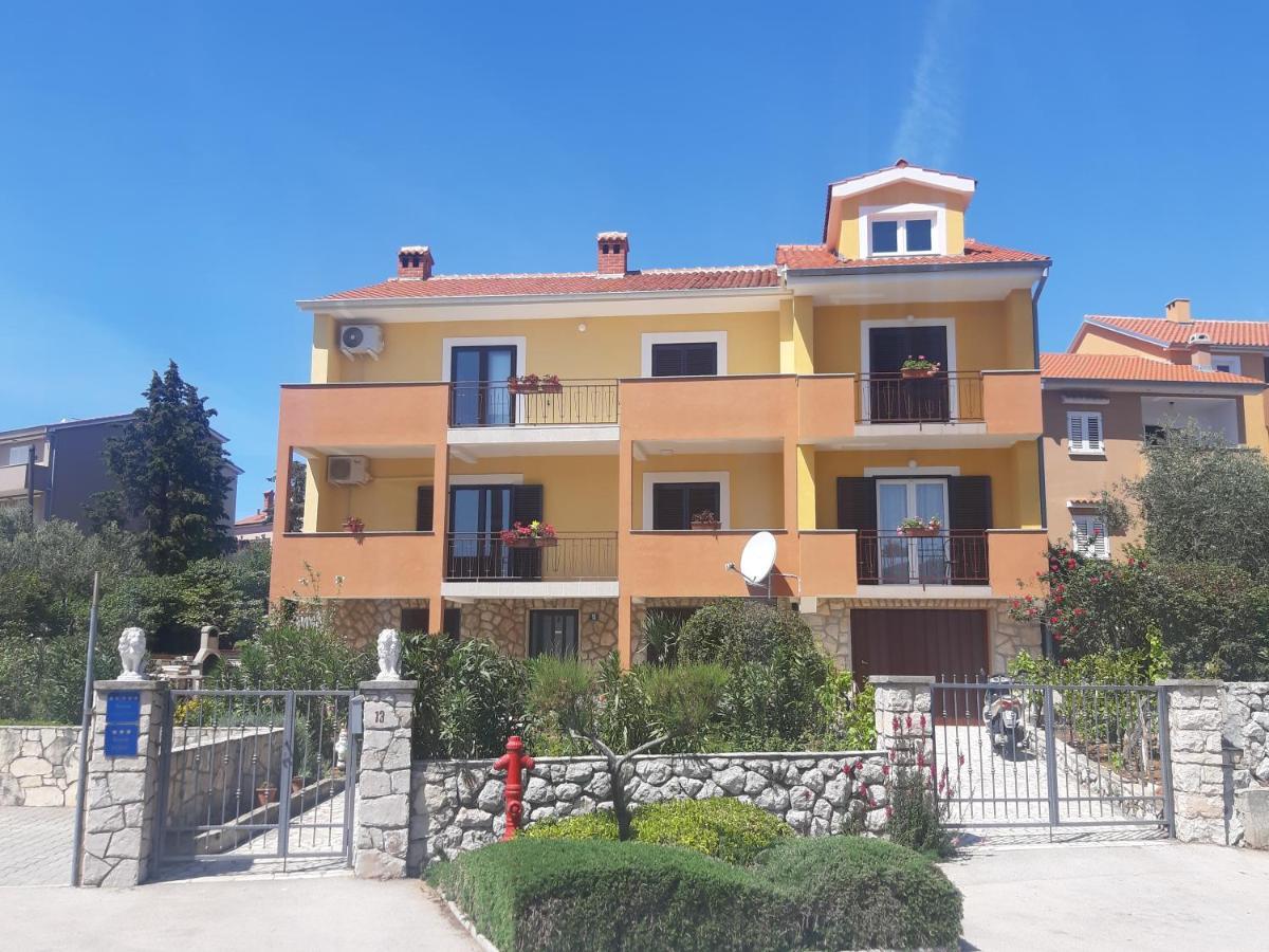 Apartmani Ana Крес Екстериор снимка